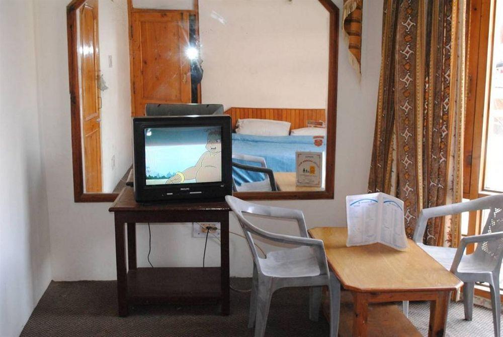 Hadimba Way Manali - Top Rated And Most Awarded Property In Manali !! Balcony Rooms Extérieur photo